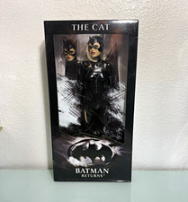 NECA Batman Returns Catwoman Selina Kyle 1:4 Scale Figure + Accessories NIB picture