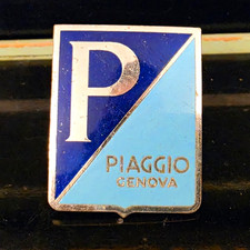 Original NOS Vespa Piaggio Badge 1950s Porcelain Clip On VL1-3 VB1 Fenderlight picture