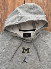 Nike Jordan Michigan Wolverines Football Player Issued Hoodie Sweatshirt Dri Fit picture