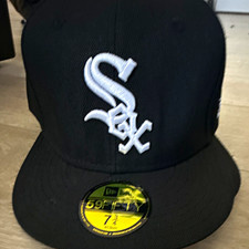 New Era 59FIFTY Chicago White Sox MLB Fitted Cap Black Size 7 3/4 picture
