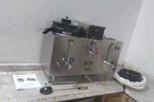 Bunn 20500.0000 16.3 GPH Brewing Rate 120/208VAC Dual Coffee Urn picture