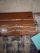1930’s 10K White Gold Clasp vintage pearl necklaces picture