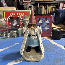 2007 Las Vegas Elvis promotional figurine Travelocity Roaming Gnome picture
