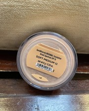 bareMinerals ORIGINAL Loose Powder Foundation SPF 15 Soft Medium 11 New picture