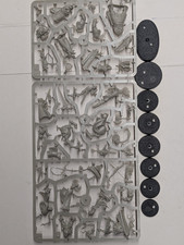 Set of 8 Hero models from Warhammer Quest Darkwater Old World AOS GW picture
