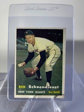 1957 Topps Baseball Red Schoendienst Card #154 - New York Giants EX picture