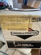 Briggs Stratton Engine Vintage Nos #493837 Shortblock New Old Motor Rare picture