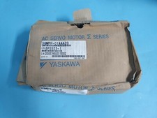 NEW YASKAWA SGMPH-01AAA2C AC SERVO MOTOR picture