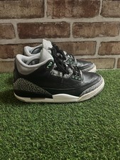 Men’s Jordan 3 Retro Green Glow. Size 8.5 picture