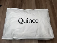NWOT- Quince Standard White Duck Down Premium Pillow (Soft)(P90) picture