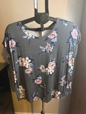 24/7 by Maurices Gray Floral Dolman Sleeve Top Medium picture