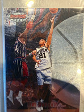 Topps 1997-98 Bowman's Best Tim Duncan #106 San Antonio Spurs picture