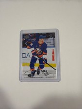 25/26 Upper Deck MATTHEW SCHAEFER bundle w/ Young Guns rookie RC 451 - Islanders picture