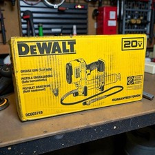 DEWALT DCGG571B 20V MAX Cordless 10,000 PSI Variable Speed Grease Gun -Tool Only picture