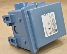 United Control J400-270, 400 Series Pressure Switch, 1/4