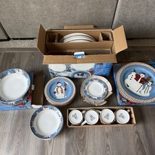 VTG Sakura Debbie Mumm “Snowman” 20 Pc Set Plates Bowls Mugs Platter MOST NEW picture