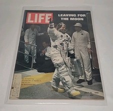 Vintage LIFE Magazine July 25 1969 Neil Armstrong Apollo 11 Leaving For The Moon picture