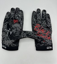 Nike Michael Bennett Seahawks Black Santa Player Edition Gloves 3XL Sample Rare picture