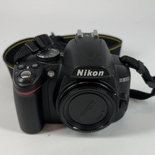 Nikon D3000 10.2MP Digital SLR DSLR Camera picture