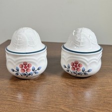 Vintage Pfaltzgraff Arbor Vine Salt & Pepper Shakers Floral Stoneware picture