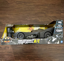 Jada Toys 1989 Batmobile RC Remote Control Car 2.4 GHz USB Turbo Boost New picture
