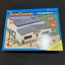 1993 ERTL FARM DEALERSHIP Set 1/64 #4231 Farm Country New Sealed Box picture