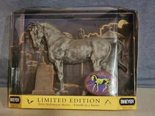 Breyer Traditional Cryptic Glow in the Dark Horse Limited Edition 2004 w/ Box picture