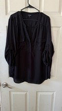 Torrid Women’s Plus 3 Black Solid V-Neck 3/4 Roll Tab Sleeve Blouse picture
