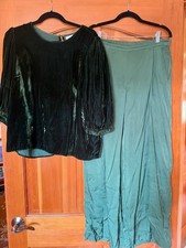 Velvet by Graham & Spencer Green Velvet Top and Maxi Skirt Set XL picture