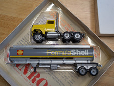 WINROSS 1995 Shell Formula Oil Tanker - Tractor Trailer Truck w/ Original Box picture