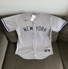 New York Yankees Derek Jeter #2 Gray Stitched Baseball Jersey Men’s NWT picture