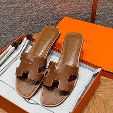Hermes Oran Sandals in brown Color Size eu 39 picture