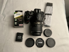 Nikon D3200 24.2 MP Digital SLR Camera w/ 18-55mm Lens READ picture