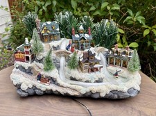 2003 Avon Christmas Fiber Optic Village Lighted Snowy Sledding Scene w/ Box picture