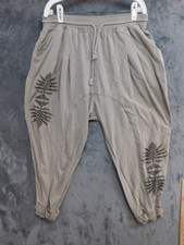 Daily Practice Real Fun, Wow Womens L Gray Cotton Leaf Print Joggers picture