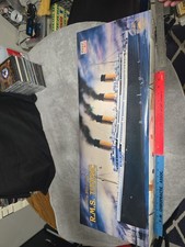 Vintage Minicraft Model: WHITE START LINE R.M.S. TITANIC, Model 11312... picture