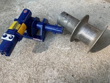 MY-TE HY3D-BAY WINCH Hydraulic Capstan Bayonet Shaft 1600 pounds Cable tugger picture
