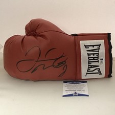 Autographed/Signed Floyd Mayweather Jr Everlast Boxing Glove Beckett COA picture