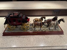 Vintage Franklin Mint 1886 Wells Fargo Overland Stagecoach & Horses 1:16 picture
