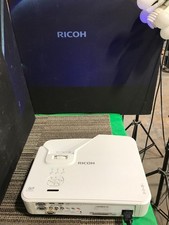 Ricoh PJ WXL4541 Short Throw DLP Projector 1280x800 3200 lm /VARIOUS LAMP HRS. picture