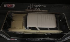 Motor Max American Classics 1955 Chevy Bel-Air Nomad 1:24 Yellow Die Cast Car picture