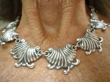 1930s Pre-Eagle Hallmark Mexican Sterling Silver Repousse Necklace Bracelet Set picture