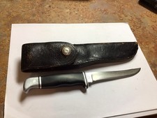Vintage 1967-72 Buck 105 Woodsman Small Fixed Blade Hunting Knife& Sheath picture