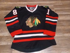 Reebok CCM NHL Chicago Blackhawks Marian Hossa #81 Jersey W/Fight Strap Small picture