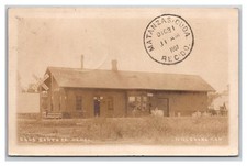 SANTA FE RAILROAD DEPOT RPPC ~  Hillsboro Kansas ~ Sent to CUBA picture
