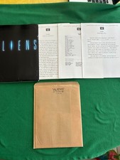ALIENS 1986 Press Kit w/ Production Information, Photos & More, James Cameron picture