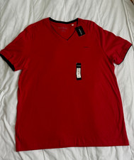 GUESS Logo Solid Red V-Neck Short Sleeve Men's T-Shirt XL Regular picture