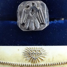 Goro's .925 Sterling Silver Eagle Stamp Ring Native Feather US Size 8.5 Rare EUC picture