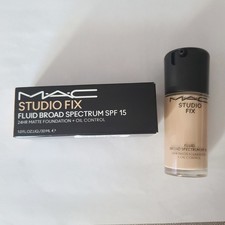 M.A.C Studio Fix Fluid SPF 15 Broad Spectrum 1 Fl Oz NC 17 New in Box picture