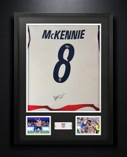 Weston McKennie Signed United States of America Nike Jersey Framed PSA COA Auto picture
